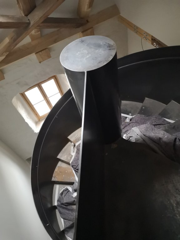 NOS - Bürgerhaus - Stahlwendeltreppe 04.04.2024